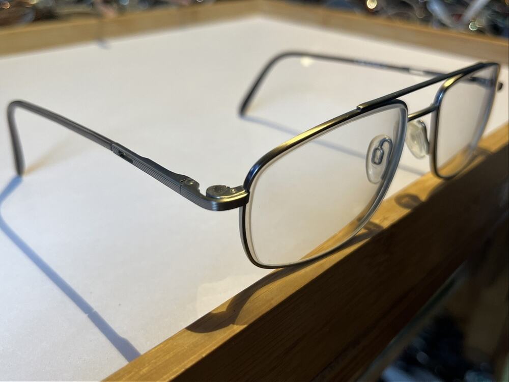 Easyclip Eyeglasses Gray Titanium Superfit Q 4038 56-18-145 20 Frames Only